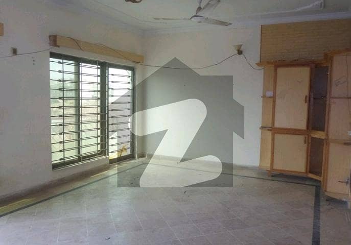 666 Square Yards Upper Portion In Only Rs. 300000 666 Square Yards Upper Portion In Only Rs. 300000