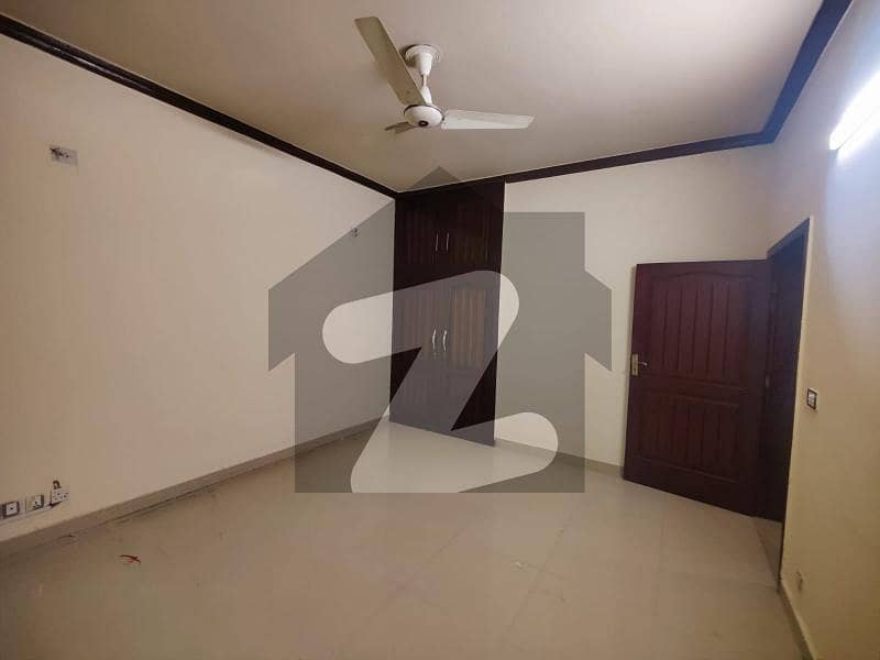 F10/4 Full House 5Bedroom For Rent F10/4 Full House 5Bedroom For Rent