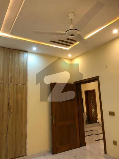 3 BEDS 5 MARLA BRAND NEW HOUSE FOR SALE LOCATED BAHRIA ORCHARD LAHORE