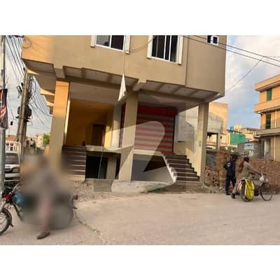 ائیرپورٹ ہاؤسنگ سوسائٹی راولپنڈی میں 3 مرلہ دکان 2.7 کروڑ میں برائے فروخت۔