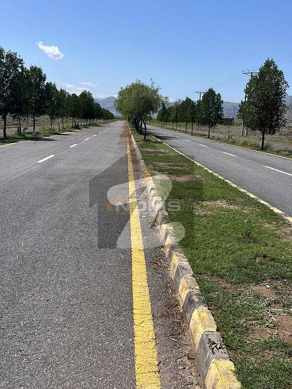 1 Kanal Low Budget Plot | Corner Both Roads 15 Meter Wide