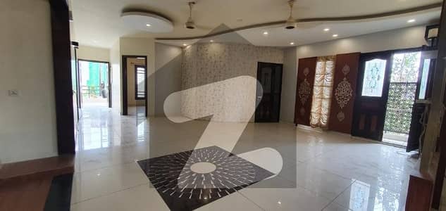 Prime Location 500 Square Yards Upper Portion In Central DHA Phase 7 Extension For rent