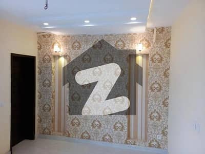 10 MARLA BRAND NEW FULL HOUSE AVAILABLE FOR RENT IN BAHRIA TOWN LAHORE TALHA BLOCK