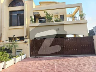 بحریہ انکلیو - سیکٹر اے بحریہ انکلیو,بحریہ ٹاؤن,اسلام آباد میں 5 کمروں کا 10 مرلہ مکان 2.6 لاکھ میں کرایہ پر دستیاب ہے۔ بحریہ انکلیو - سیکٹر اے بحریہ انکلیو,بحریہ ٹاؤن,اسلام آباد میں 5 کمروں کا 10 مرلہ مکان 2.6 لاکھ میں کرایہ پر دستیاب ہے۔