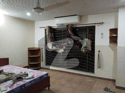 F 6 Furnished Only Ladies Female Person 2 Room 2 Bath Kitchen All Facilities Available