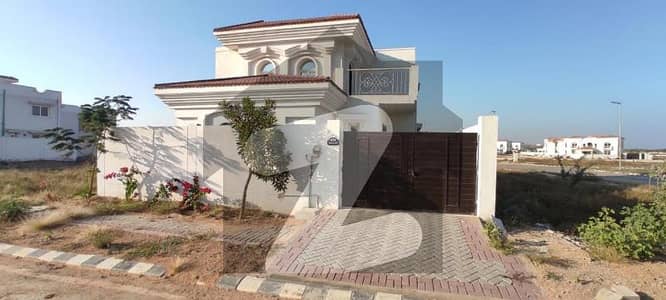 CHANCE DEAL HOUSE FOR SALE IN DHA CITY 3B