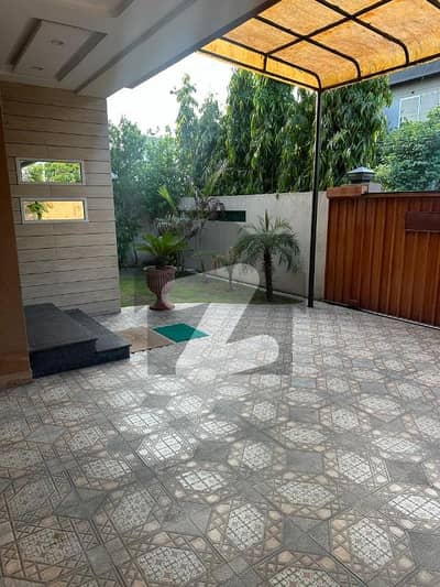 10 Marla Modern Design House Available For Sale