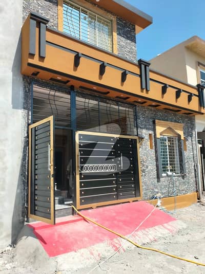 5 Marla Single Storey House For Seal In 786 Al Quraish Street Banigala
2 Bedroom, 1 Kitchen, 1 Dinning Room