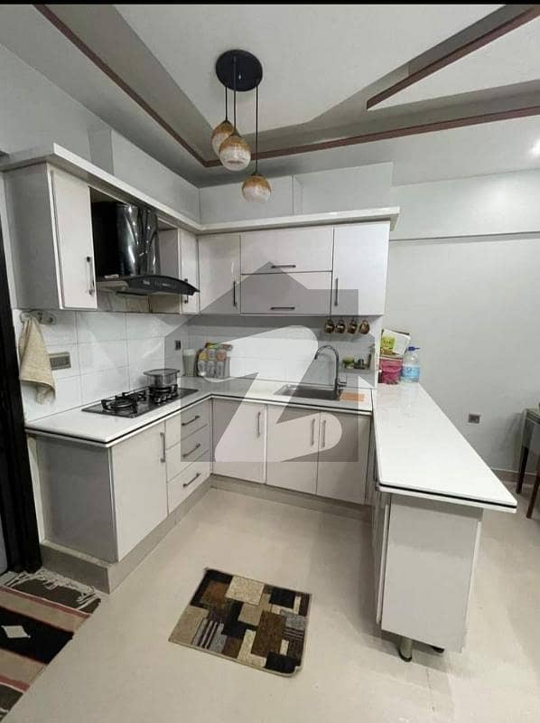 2 bad dd flat available for rent in pechs block 3.