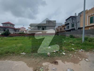 DHA PHAES 8 PARK VIEW BLOCK D 10 MARLA POSSESSION PLOT FOR SALE NDC READY