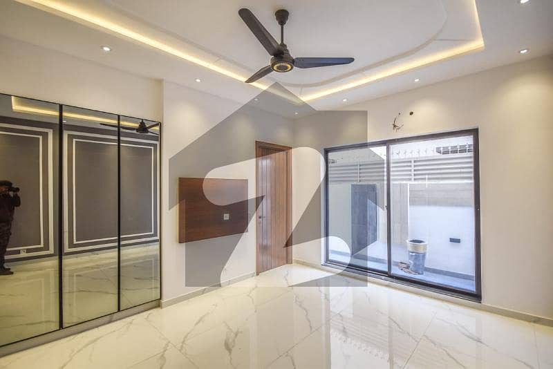 Upper portion Modern house for Rent Sprate Entrance Hot location Upper portion Modern house for Rent Sprate Entrance Hot location