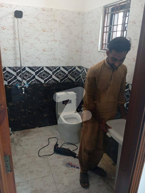 آئی ۔ 14/1 آئی ۔ 14,اسلام آباد میں 8 کمروں کا 9 مرلہ مکان 1.65 لاکھ میں کرایہ پر دستیاب ہے۔ آئی ۔ 14/1 آئی ۔ 14,اسلام آباد میں 8 کمروں کا 9 مرلہ مکان 1.65 لاکھ میں کرایہ پر دستیاب ہے۔