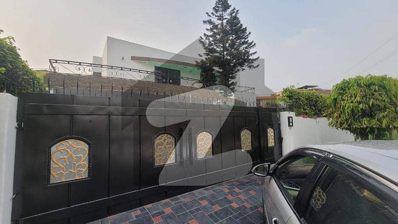 One Kanal Used Modern Design Bungalow For Sale At Prime Location Of DHA Lahore One Kanal Used Modern Design Bungalow For Sale At Prime Location Of DHA Lahore