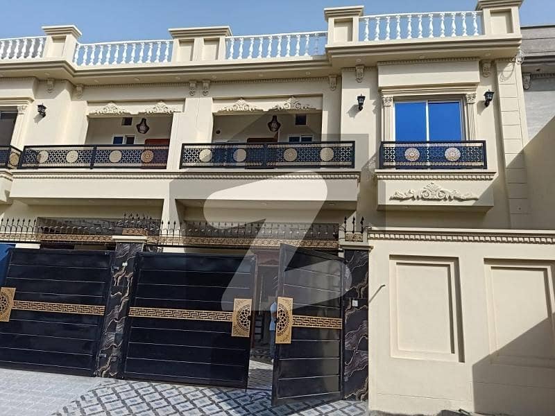 4 Marla Brand New Triple Storey House For Sale In Outstanding Location Of Bahadarpur.