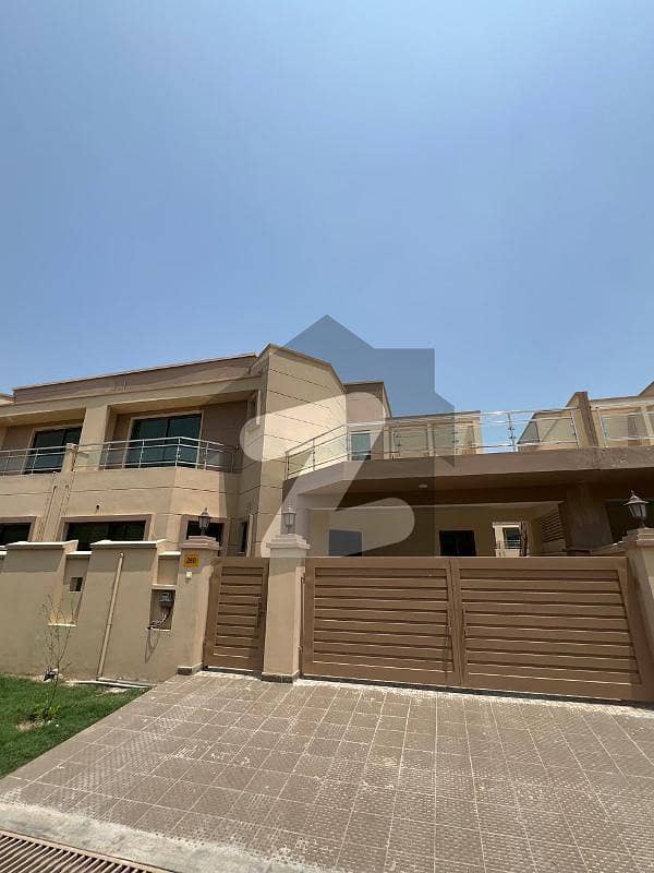 Prominently-Located 10 Marla House Available In Askari 3