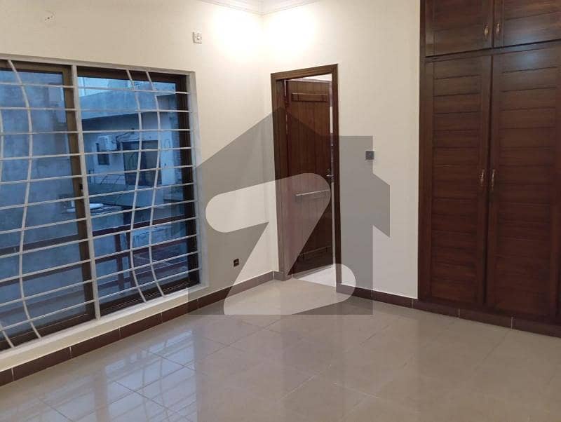 10 Marla Investor Rate Used House For Sale Near Masjid Park &Amp;Amp; Commercial 10 Marla Investor Rate Used House For Sale Near Masjid Park &Amp;Amp; Commercial