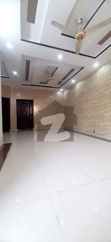 DOUBLE STOREY HOUSE FOR SALE IN I-8 ISLAMABAD