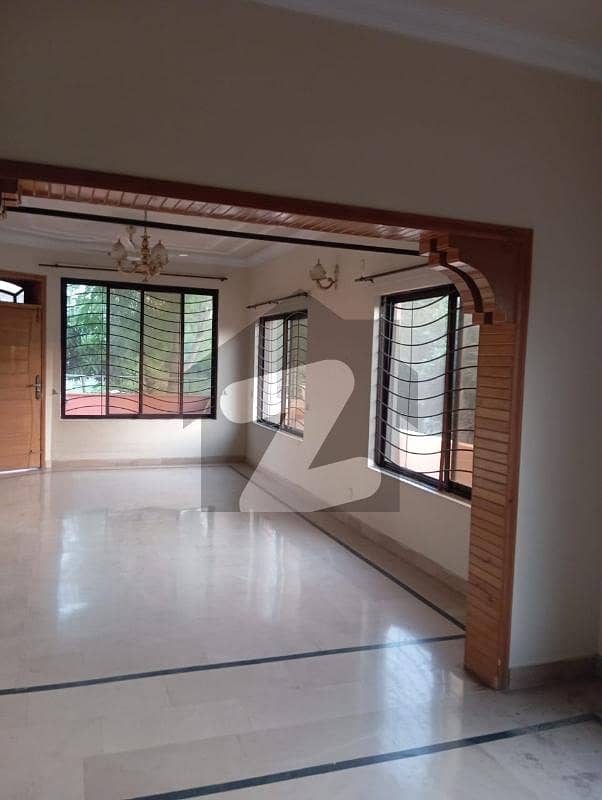 I. 8.2 Ground Floor For Rent. I. 8.2 Ground Floor For Rent.
