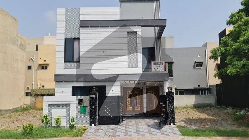 5 Marla Brand New Luxury House Available For Sale In Jinnah Block Bahria Town Lahore