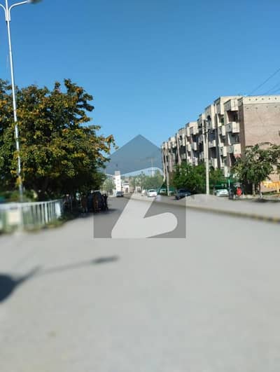 Urgent Sale 1035 Sq Ft C Type Flat 3rd Floor For Sale In PHA I-11/1 Islamabad Urgent Sale 1035 Sq Ft C Type Flat 3rd Floor For Sale In PHA I-11/1 Islamabad