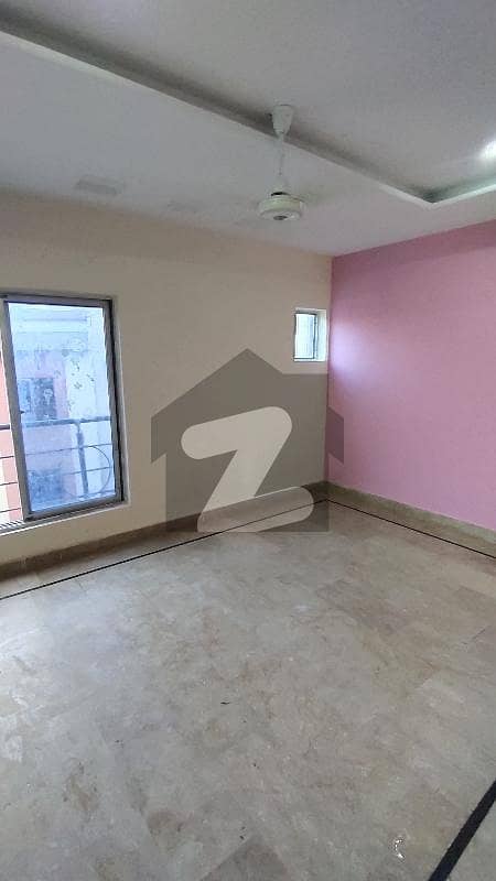 سی بی آر ٹاؤن فیز 1 - بلاک سی سی بی آر ٹاؤن فیز 1,سی بی آر ٹاؤن,اسلام آباد میں 6 کمروں کا 14 مرلہ مکان 1.6 لاکھ میں کرایہ پر دستیاب ہے۔ سی بی آر ٹاؤن فیز 1 - بلاک سی سی بی آر ٹاؤن فیز 1,سی بی آر ٹاؤن,اسلام آباد میں 6 کمروں کا 14 مرلہ مکان 1.6 لاکھ میں کرایہ پر دستیاب ہے۔