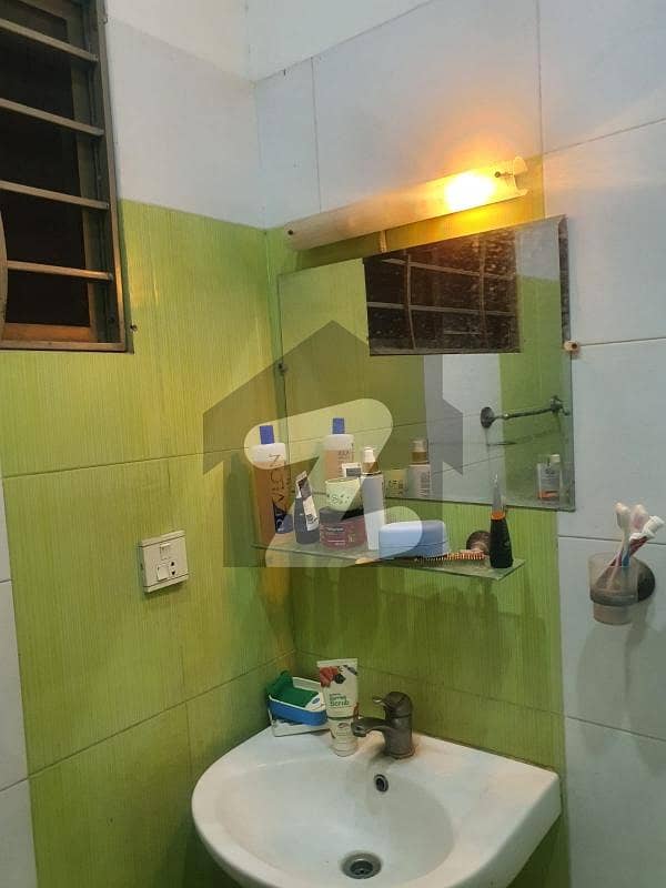 USMAN BLOCK 7 MARLA SLIGHTLY USED HOUSE FOR SALE PROPER DOUBLE UNIT GAS INSTALLED FIVE MASTER BEDROOMS USMAN BLOCK 7 MARLA SLIGHTLY USED HOUSE FOR SALE PROPER DOUBLE UNIT GAS INSTALLED FIVE MASTER BEDROOMS