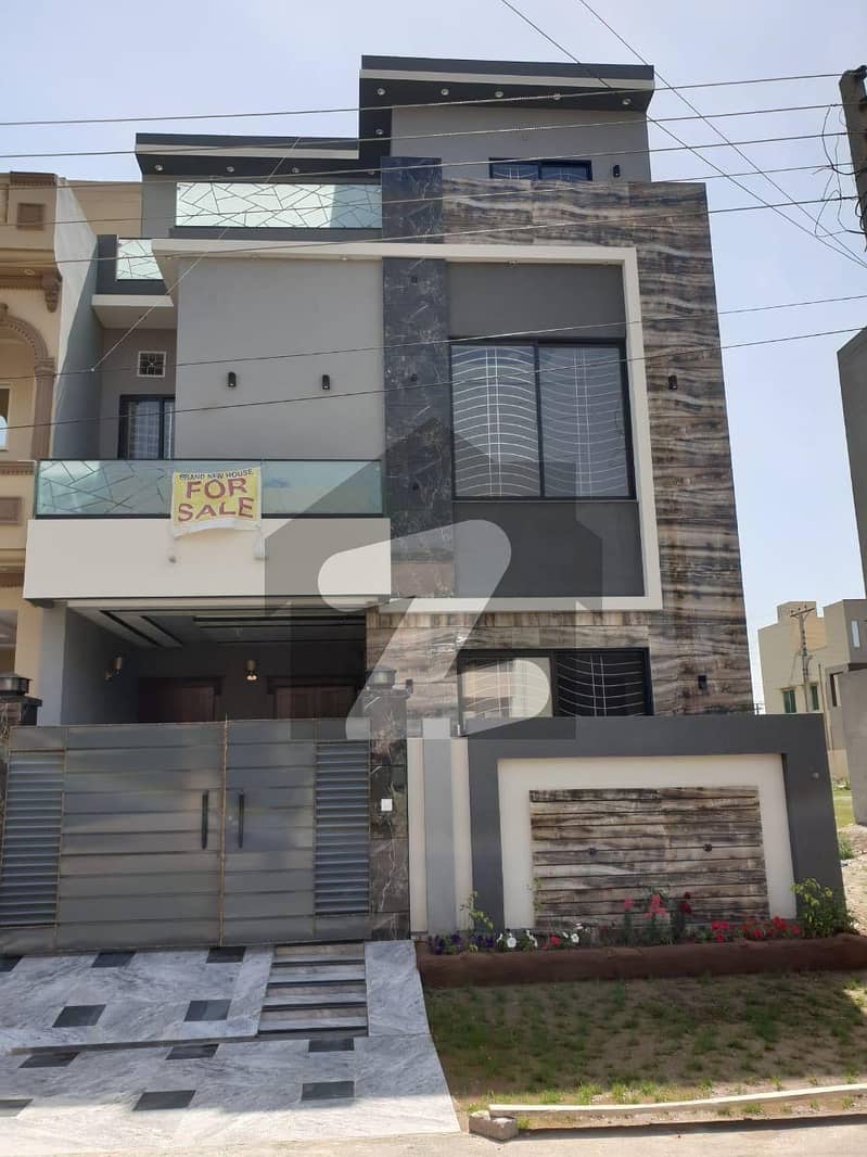 5 MARLA BRAND NEW HOUSE SOLID CONSTRUCTED HOUSE IS AVAILABLE FOR SALE IN TARIQ GARDEN ON A GOOD LOCATION 5 MARLA BRAND NEW HOUSE SOLID CONSTRUCTED HOUSE IS AVAILABLE FOR SALE IN TARIQ GARDEN ON A GOOD LOCATION