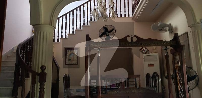 PRIME LOCATION IN BLK 3, NEAR MAHROSE BEAUTY PARLOUR, HOUSE FOR RENT PRIME LOCATION IN BLK 3, NEAR MAHROSE BEAUTY PARLOUR, HOUSE FOR RENT
