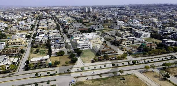 ڈی ایچ اے فیز 2 - سیکٹر ایچ ڈی ایچ اے ڈیفینس فیز 2,ڈی ایچ اے ڈیفینس,اسلام آباد میں 1 کنال رہائشی پلاٹ 3.9 کروڑ میں برائے فروخت۔ ڈی ایچ اے فیز 2 - سیکٹر ایچ ڈی ایچ اے ڈیفینس فیز 2,ڈی ایچ اے ڈیفینس,اسلام آباد میں 1 کنال رہائشی پلاٹ 3.9 کروڑ میں برائے فروخت۔