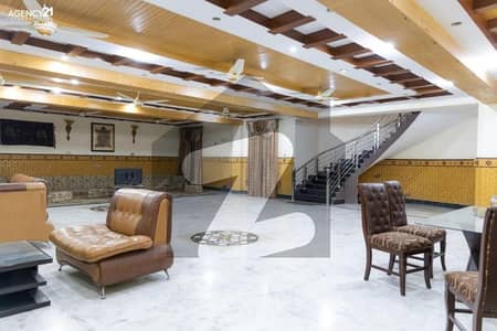 Best Location House 2 Kanal Corner