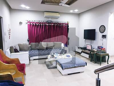 10 Marla Slightly Used Stunning Bungalow For Rent 50fit Road Near Jalal Son's