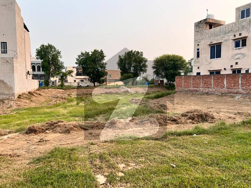 1 KANAL NEAR TO PARK RESIDENTIAL PLOT AVAILABLE FOR SALE IN FAZAIA HOUSING