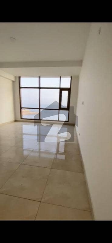2800 Square Feet Full Sea Facing 3 Bedroom Is Available For Sale
