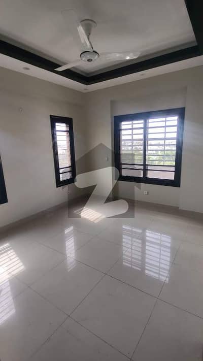 *APARTMENT