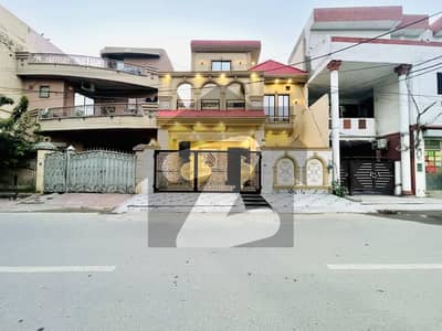 10 MARLA BRAND NEW HOUSE AVAILABLE FOR SALE