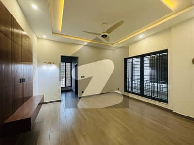 10 Marla Designer House For Sale