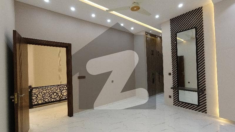 Highly Demanding Area of E-11 House 1 kanal For sale