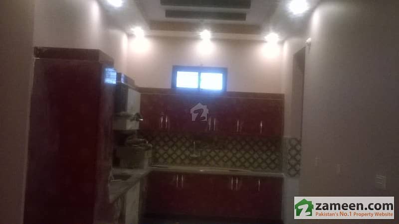 300 Sqy Brand New portion  in Block 13 Gulistain-e-johar For Sale