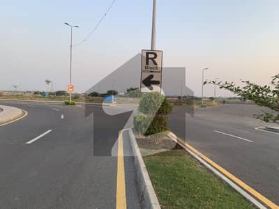 ڈی ایچ اے 11 رہبر فیز 4 ۔ بلاک آر ڈی ایچ اے 11 رہبر فیز 4,ڈی ایچ اے 11 رہبر,لاہور میں 5 مرلہ رہائشی پلاٹ 70.0 لاکھ میں برائے فروخت۔ ڈی ایچ اے 11 رہبر فیز 4 ۔ بلاک آر ڈی ایچ اے 11 رہبر فیز 4,ڈی ایچ اے 11 رہبر,لاہور میں 5 مرلہ رہائشی پلاٹ 70.0 لاکھ میں برائے فروخت۔