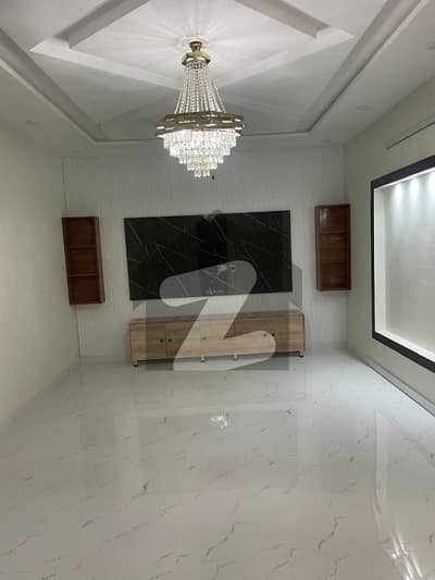 جی