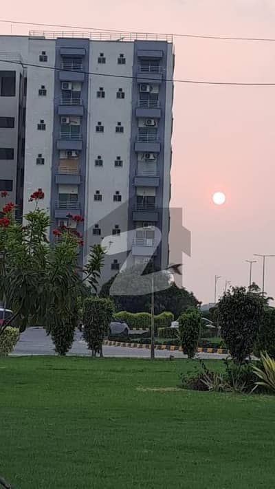 Brand New 12 Marla 4 Bed Apartment 8th Floor For Sale At Attractive Price Brand New 12 Marla 4 Bed Apartment 8th Floor For Sale At Attractive Price
