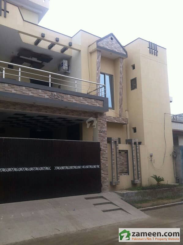 5 Marlas Double storey Brand new house available for Sale