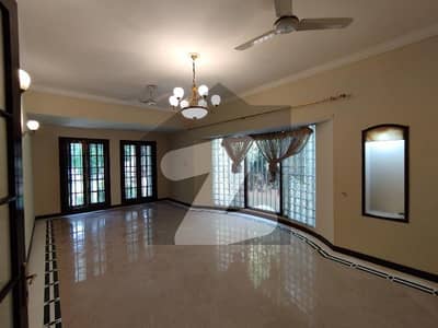 A Beautiful 4 Kanal House Is Available For Rent In F-7