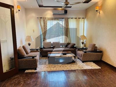 10 Marla fully furnished house for Rent