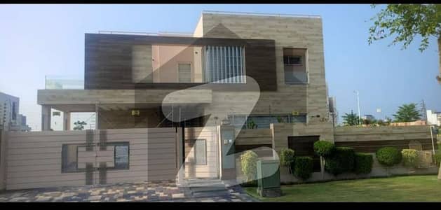 100'FT BACK OF ROAD TOP LOCATION VERY CHEAP PRICE RESIDENTIAL HOUSE FOR SALE IN DHA PHASE 7 BLOCK Q.