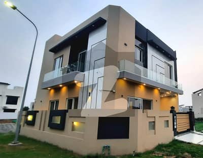 7 Marla 5 Beds Lavish Bungalow On Top Location For Rent In DHA Phase 9 Town Lahore