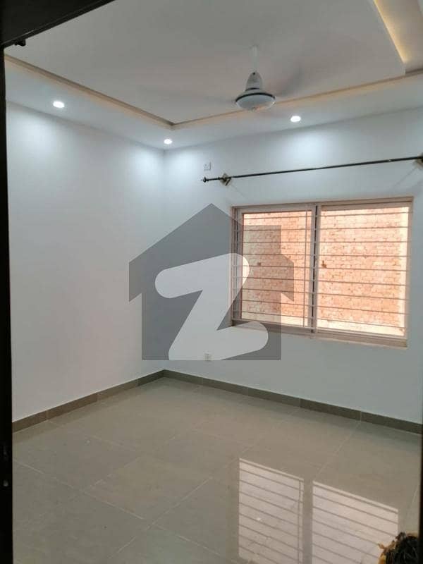 Good Condition Upper Portion For Rent In G-13