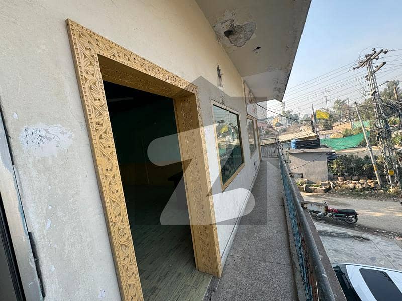 Commercial Office Available For Rent On Main Peshawar Road Rawalpindi Near Lane 3 Commercial Office Available For Rent On Main Peshawar Road Rawalpindi Near Lane 3