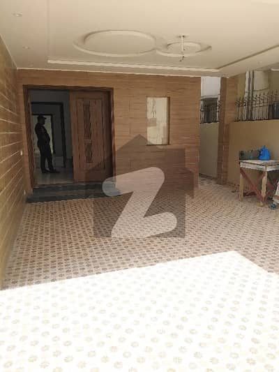 ڈیوائن گارڈنز لاہور میں 4 کمروں کا 12 مرلہ مکان 4.15 کروڑ میں برائے فروخت۔