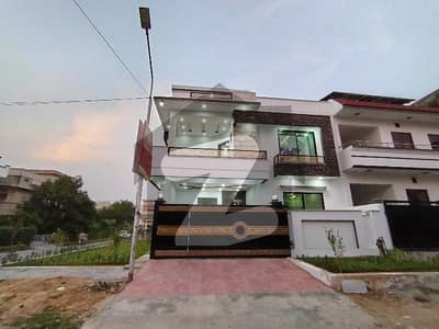 30*60 Brand New Corner With Extra Land Dream House For Sale Sector G-13/ Islamabad.